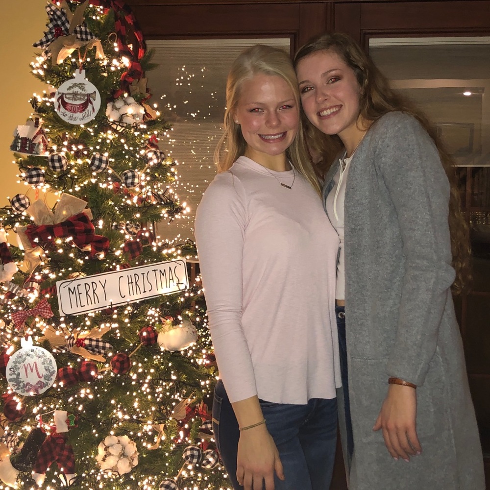 Meet your Posher, Emily